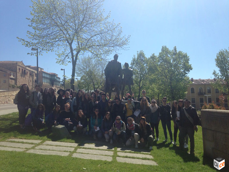 En al estatua del Lazarillo de Tormes