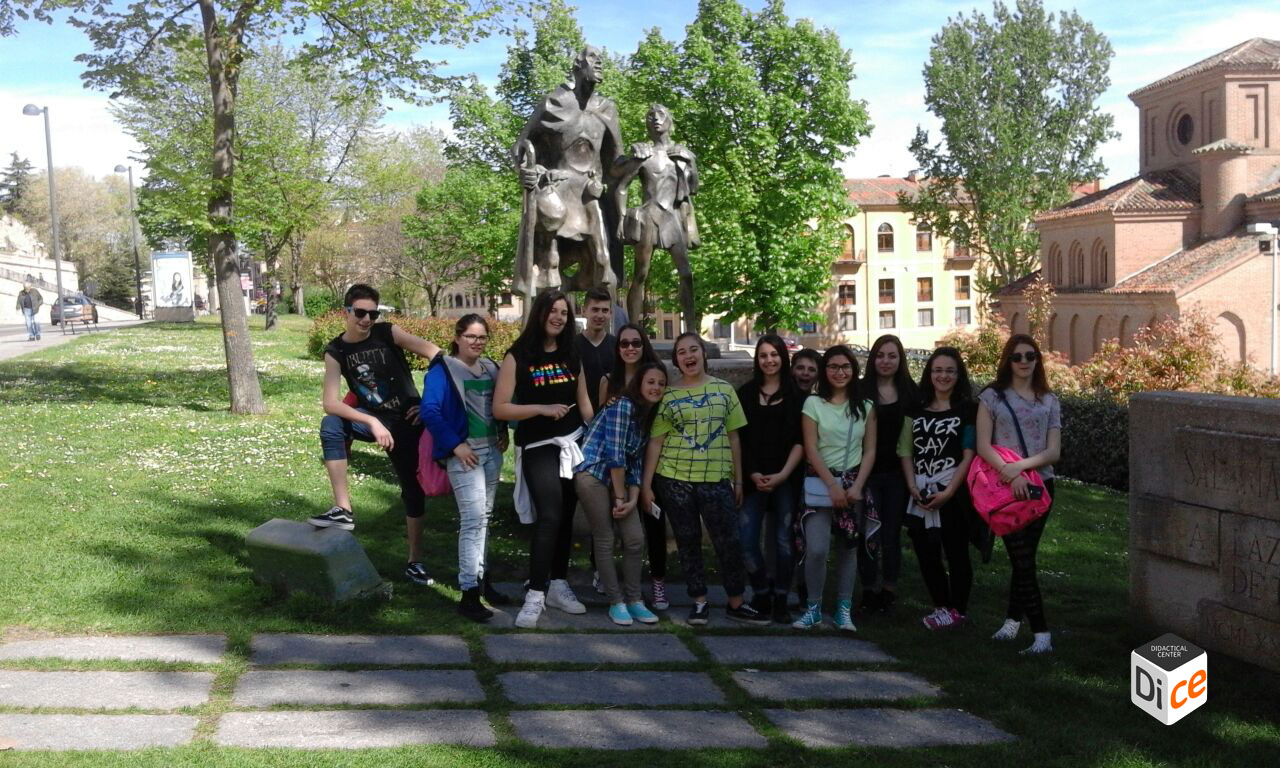 En la estatua del Lazarillo de Tormes