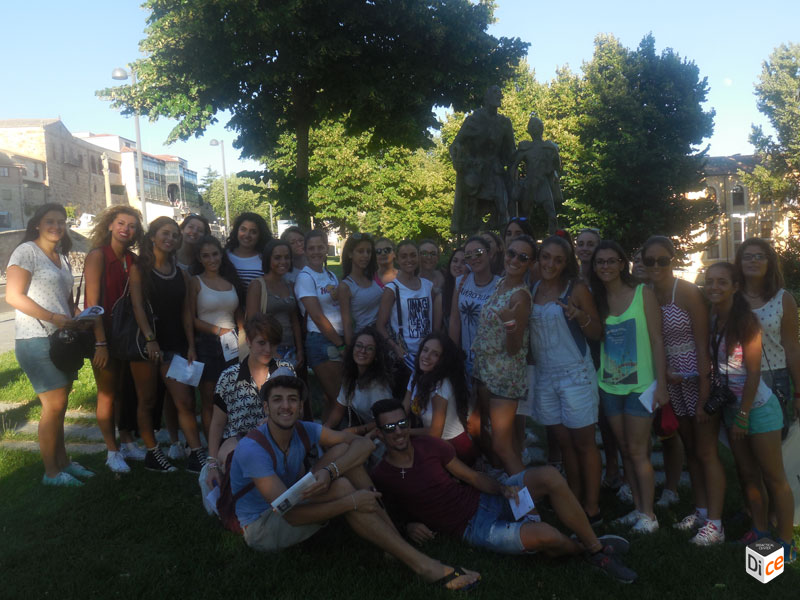 En la estatua del Lazarillo de Tormes